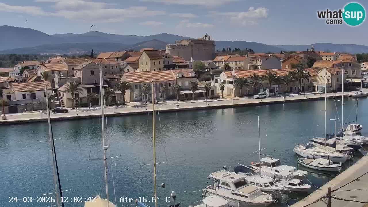 Kamera Hvar Vrboska marina | | Dalmacija