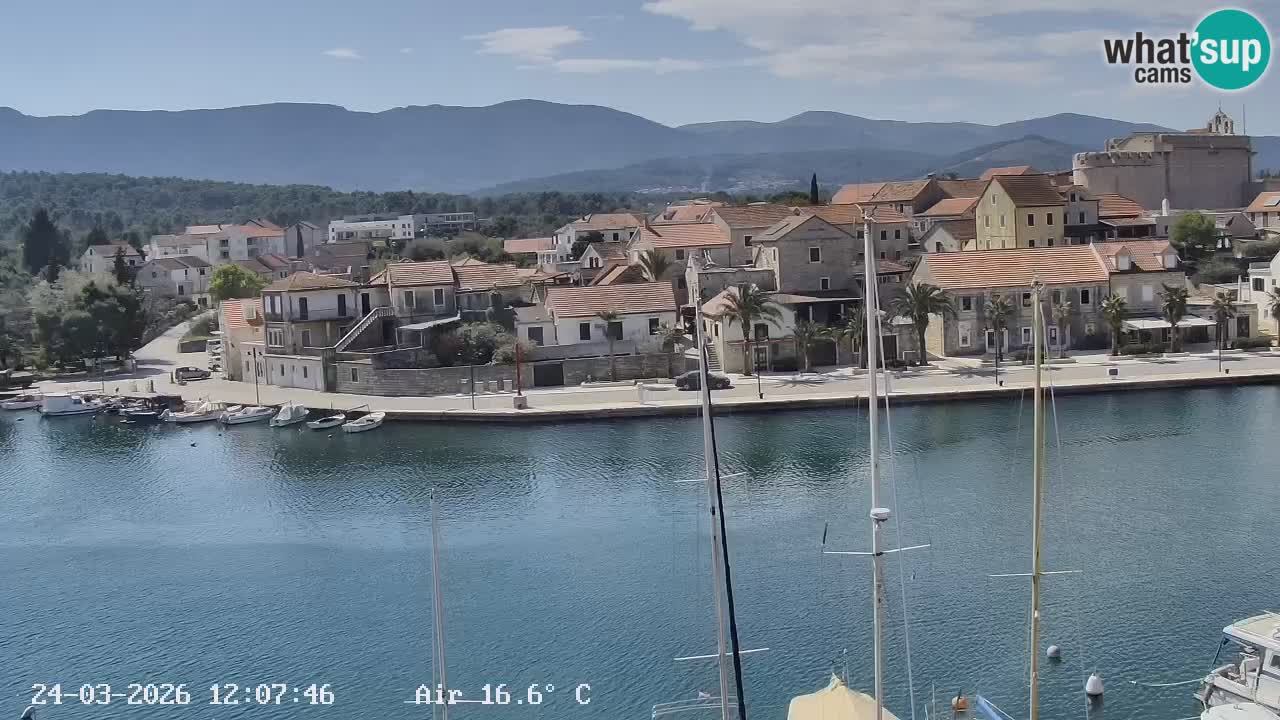Livecam Vrboska marina | Hvar island | Dalmatia
