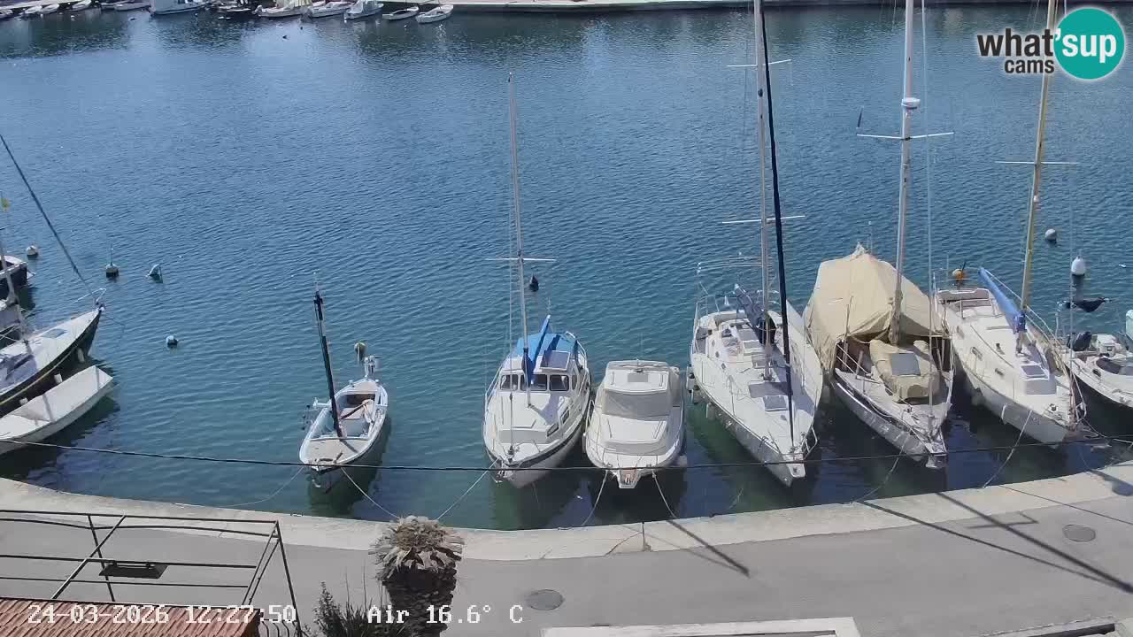 Kamera Hvar Vrboska marina | | Dalmacija