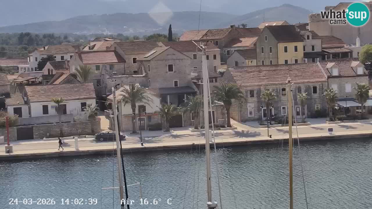 Kamera Hvar Vrboska marina | | Dalmacija