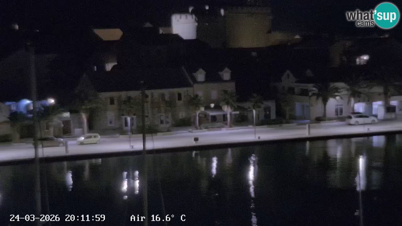 Kamera Hvar Vrboska marina | | Dalmacija