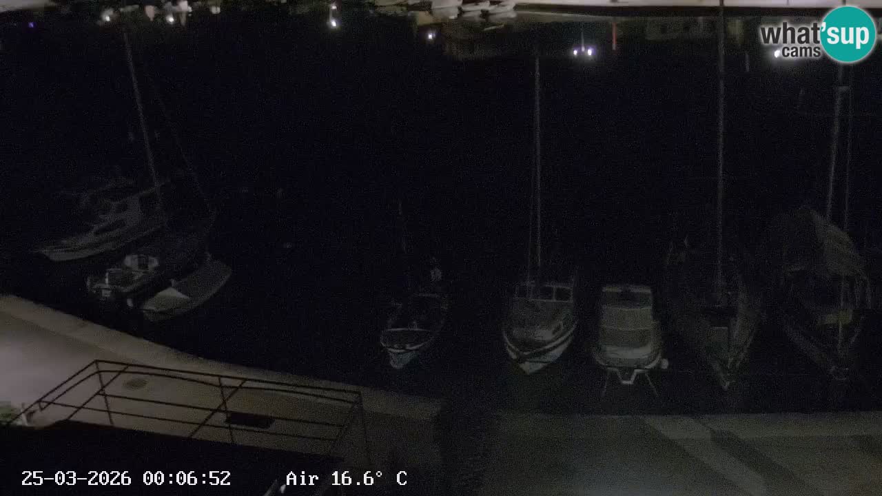 Kamera Hvar Vrboska marina | | Dalmacija