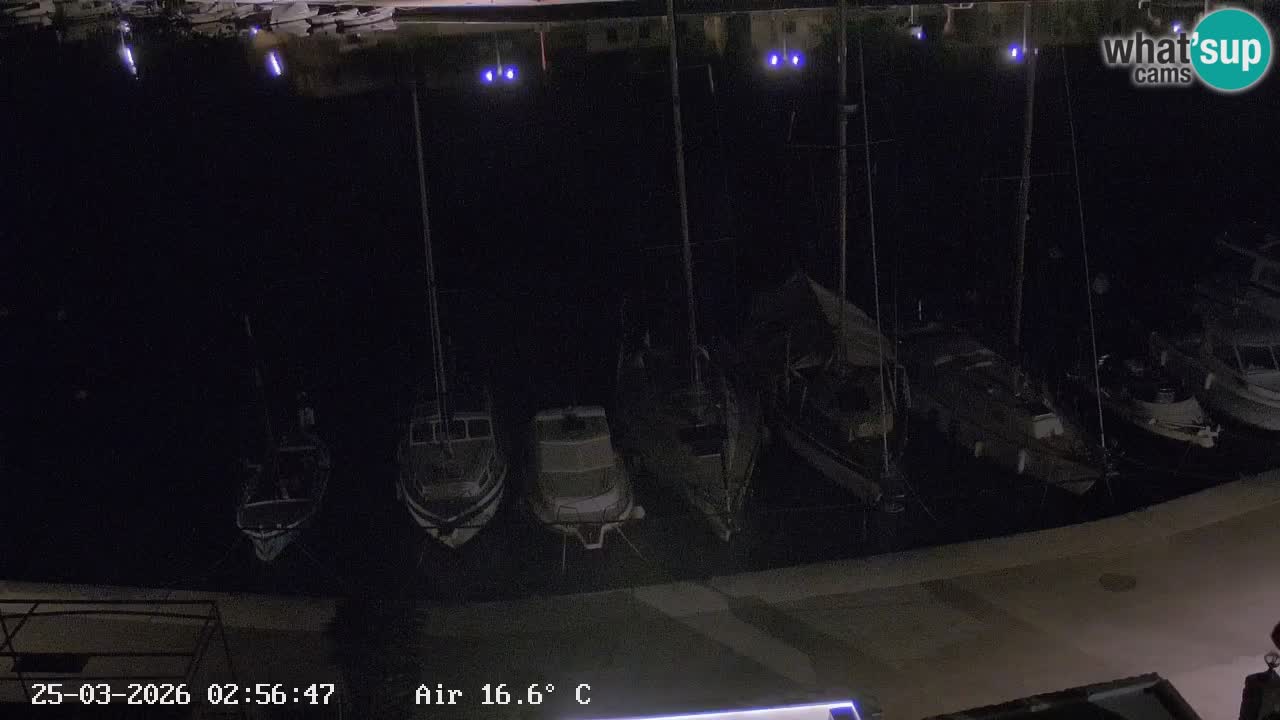 Camera Hvar Vrboska marina | isla de Hvar | Dalmacia