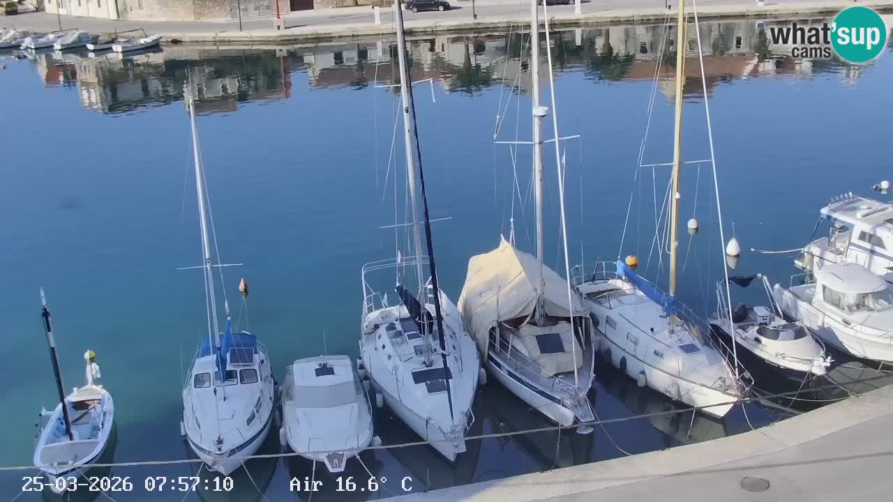 Kamera Hvar Vrboska marina | | Dalmacija