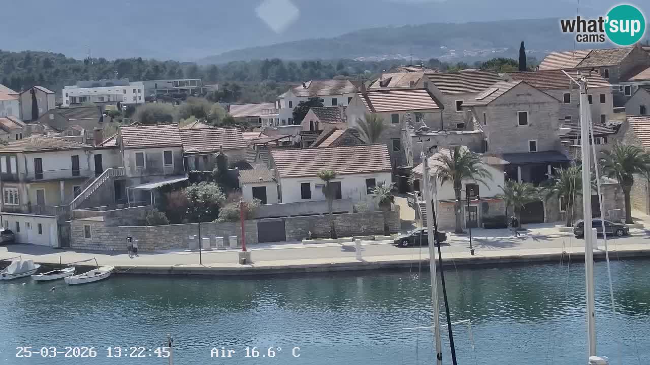 Kamera Hvar Vrboska marina | | Dalmacija