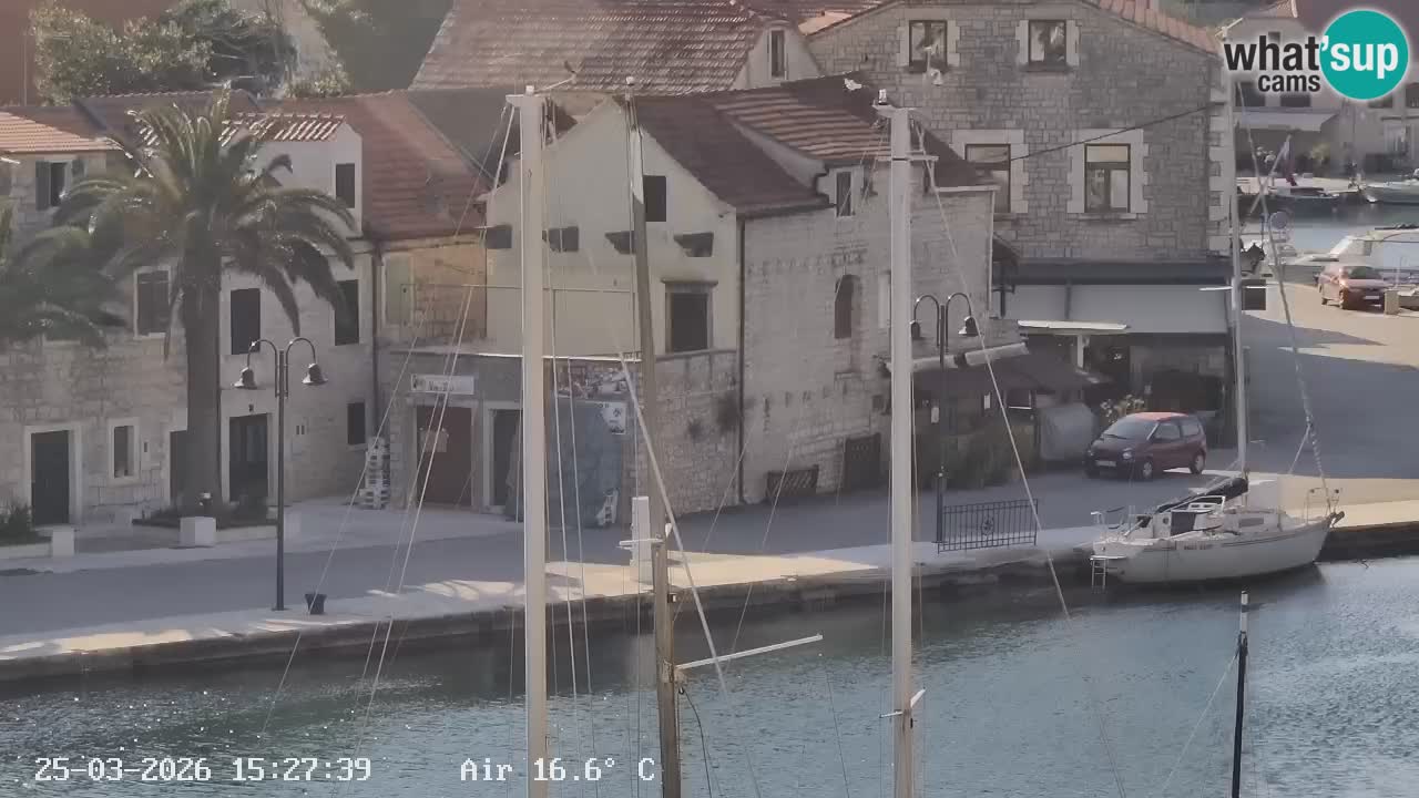 Kamera Hvar Vrboska marina | | Dalmacija