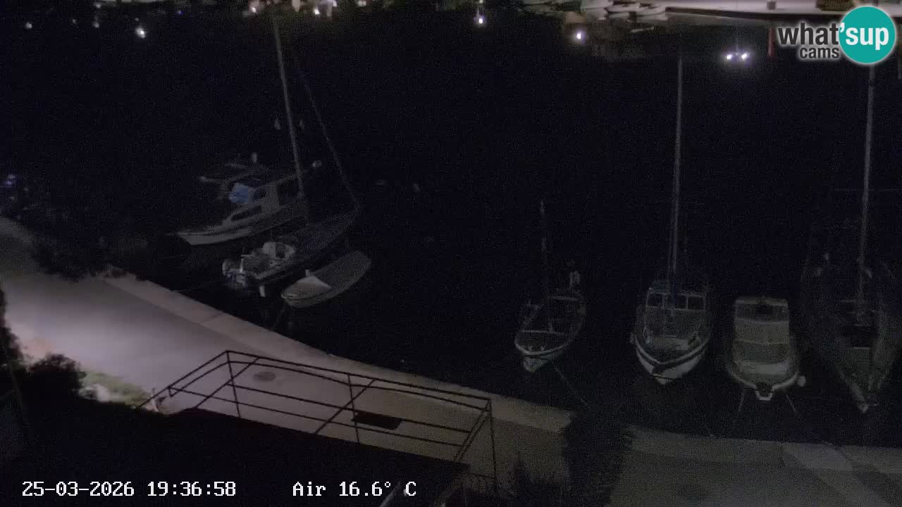 Kamera Hvar Vrboska marina | | Dalmacija