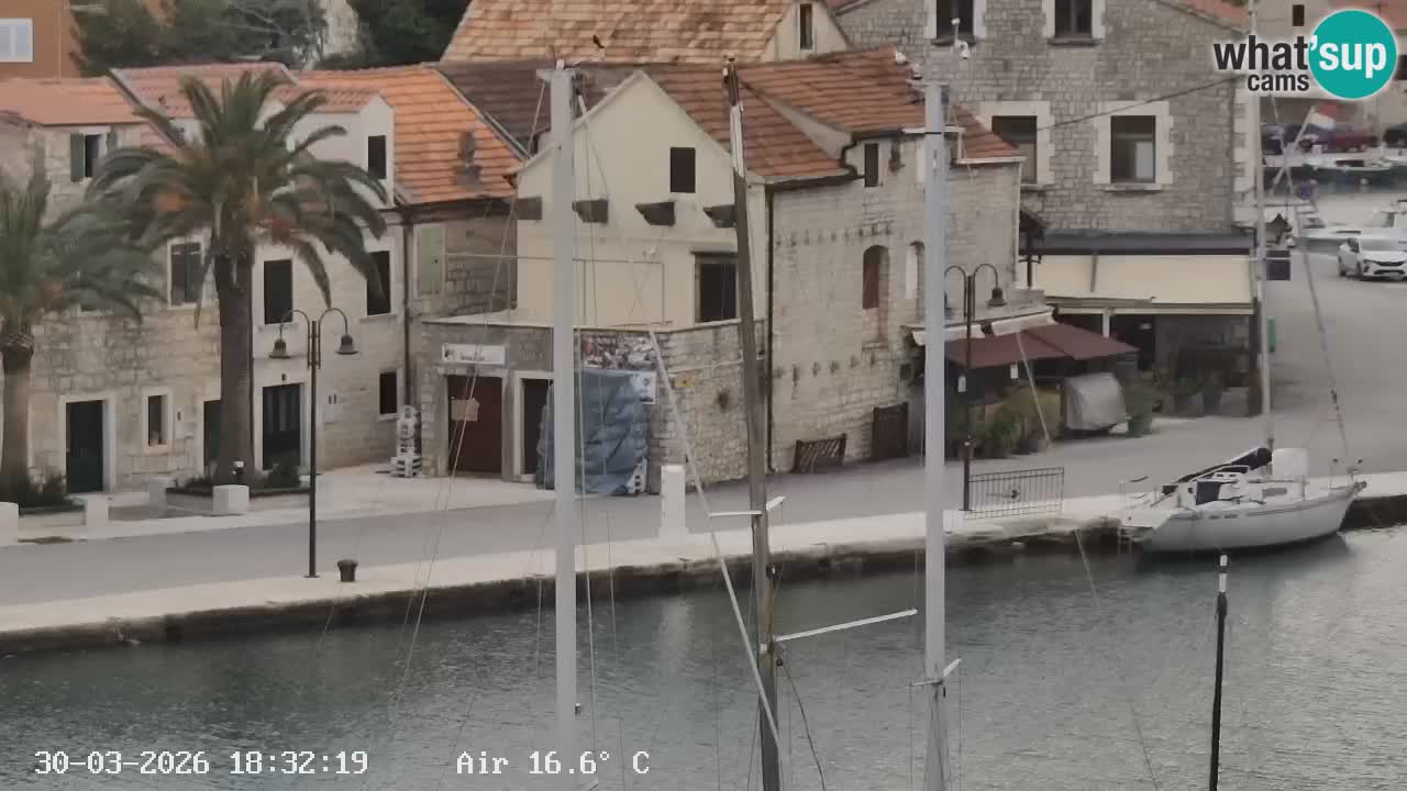 Camera Hvar Vrboska marina | isla de Hvar | Dalmacia