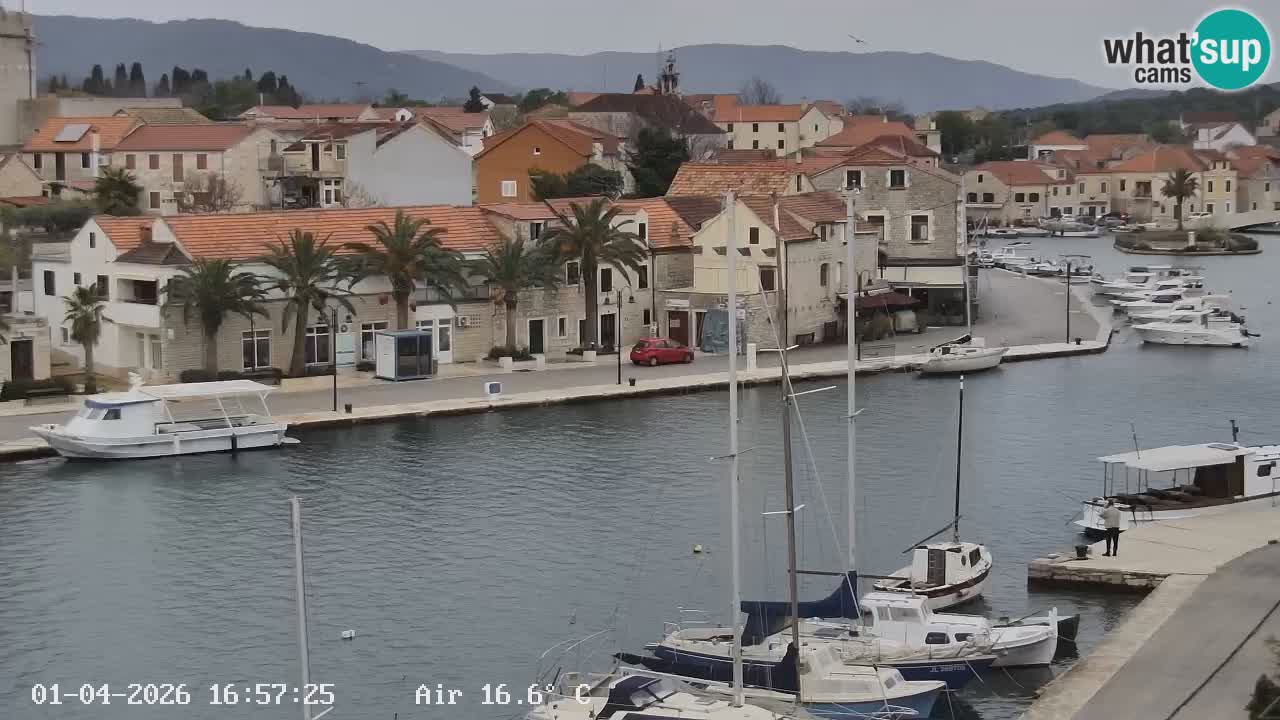 Camera Hvar Vrboska marina | isla de Hvar | Dalmacia