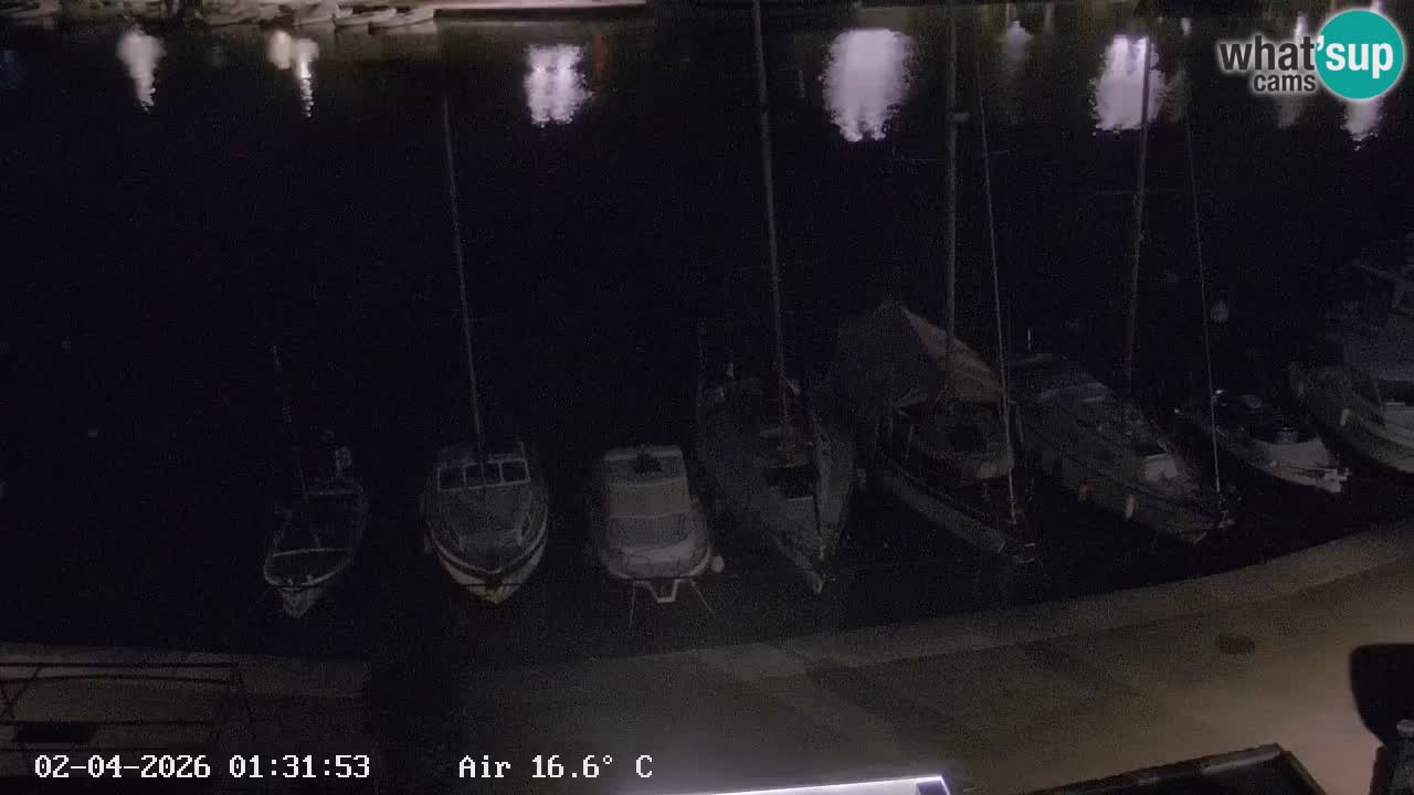 Camera Hvar Vrboska marina | isla de Hvar | Dalmacia