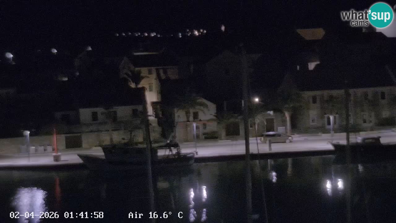 Kamera Hvar Vrboska marina | | Dalmacija