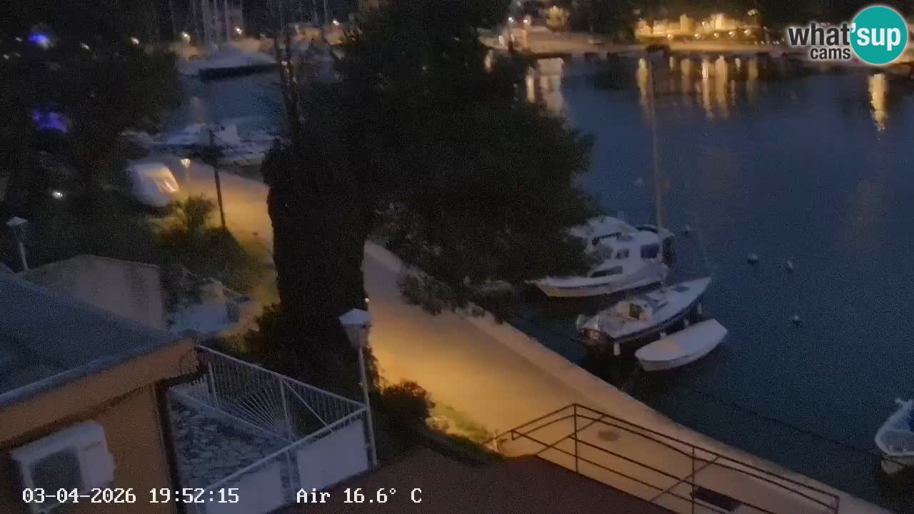 Camera Hvar Vrboska marina | isla de Hvar | Dalmacia