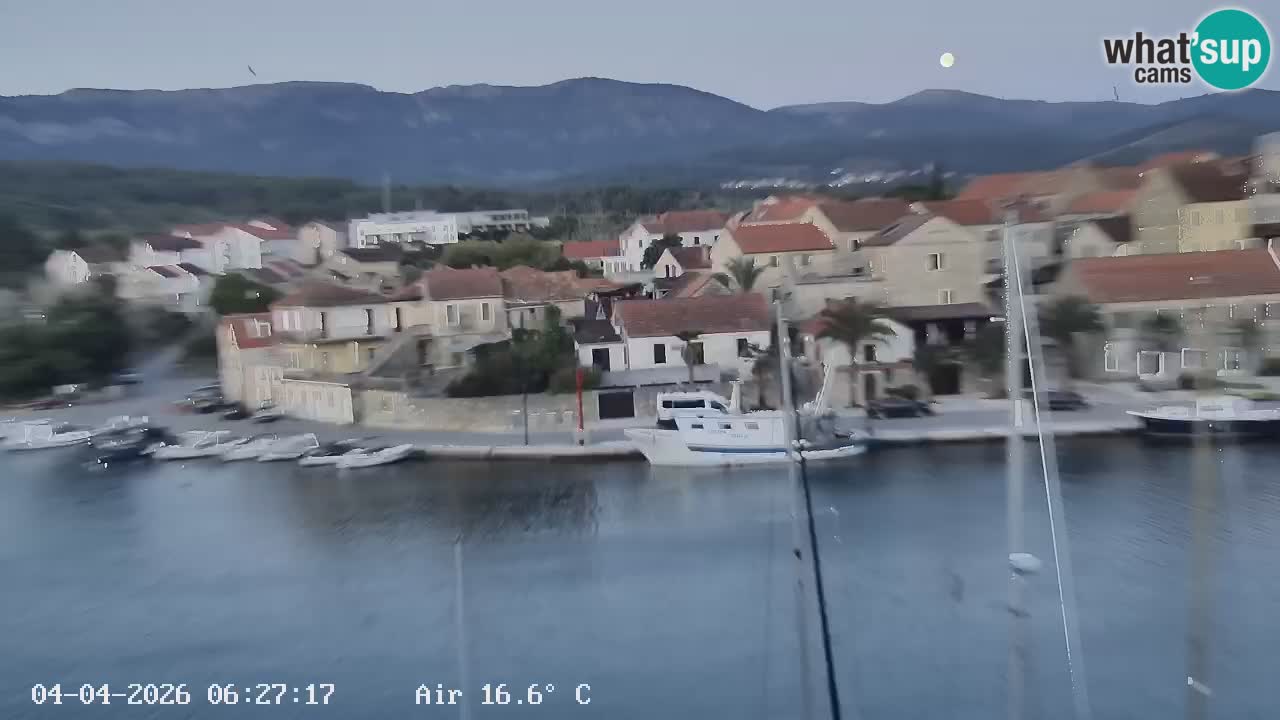 Livecam Vrboska marina | Hvar island | Dalmatia