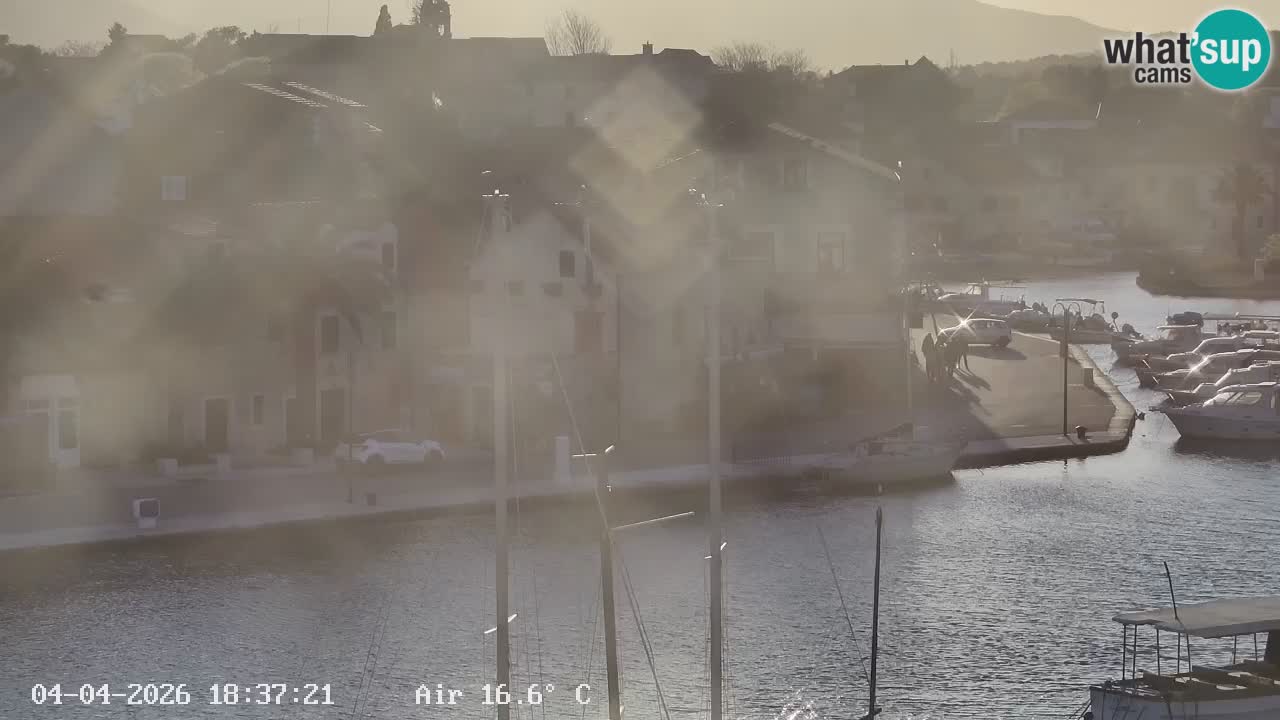 Livecam Hvar Vrboska marina | Île de Hvar | Dalmatia