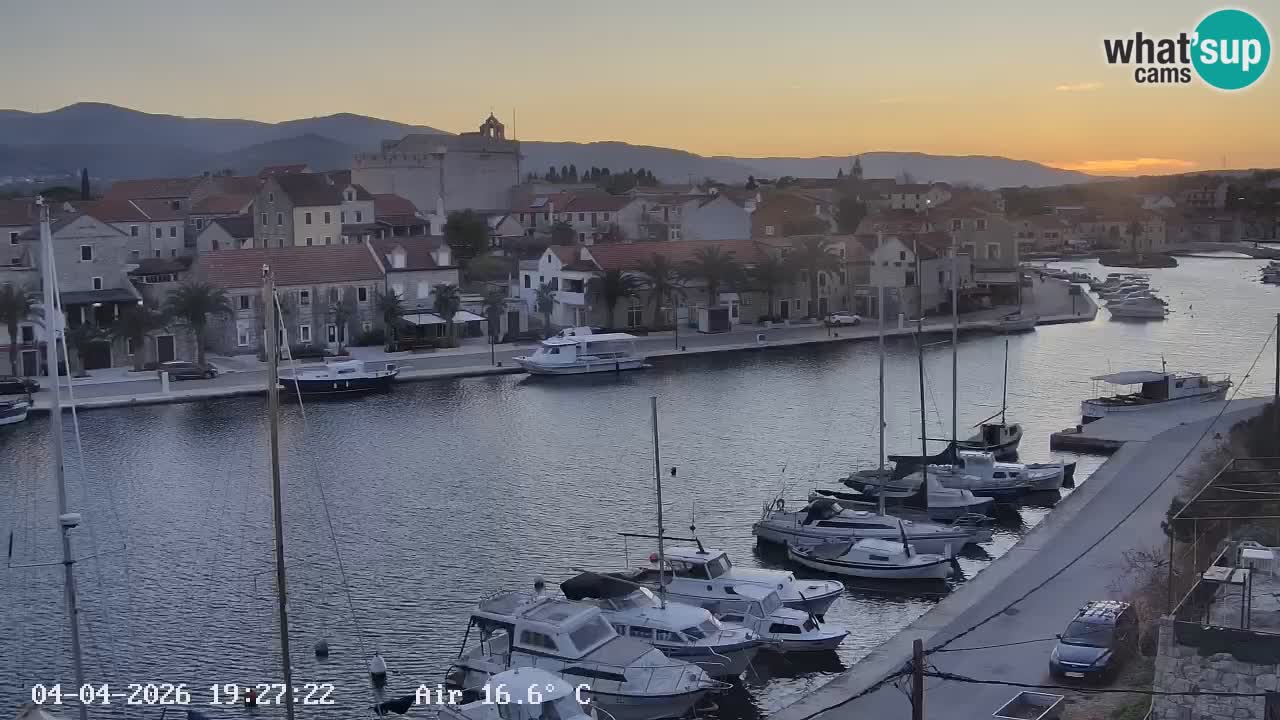 Kamera Hvar Vrboska marina | | Dalmacija