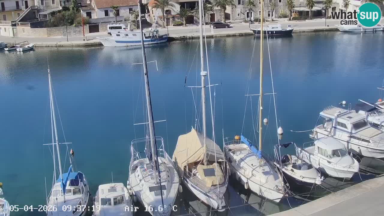 Camera Hvar Vrboska marina | isla de Hvar | Dalmacia