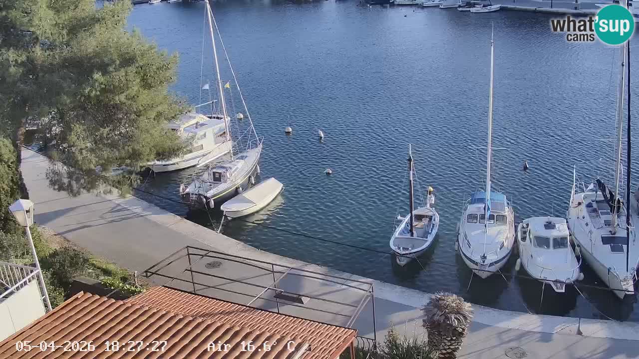 Kamera Hvar Vrboska marina | | Dalmacija