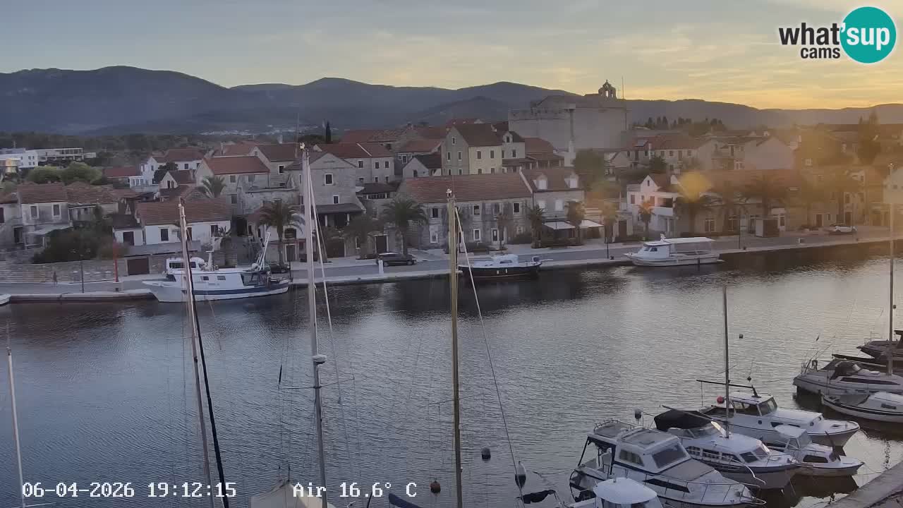 Camera Hvar Vrboska marina | isla de Hvar | Dalmacia