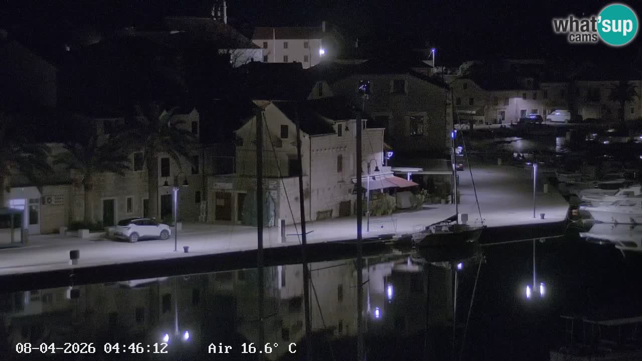 Camera Hvar Vrboska marina | isla de Hvar | Dalmacia