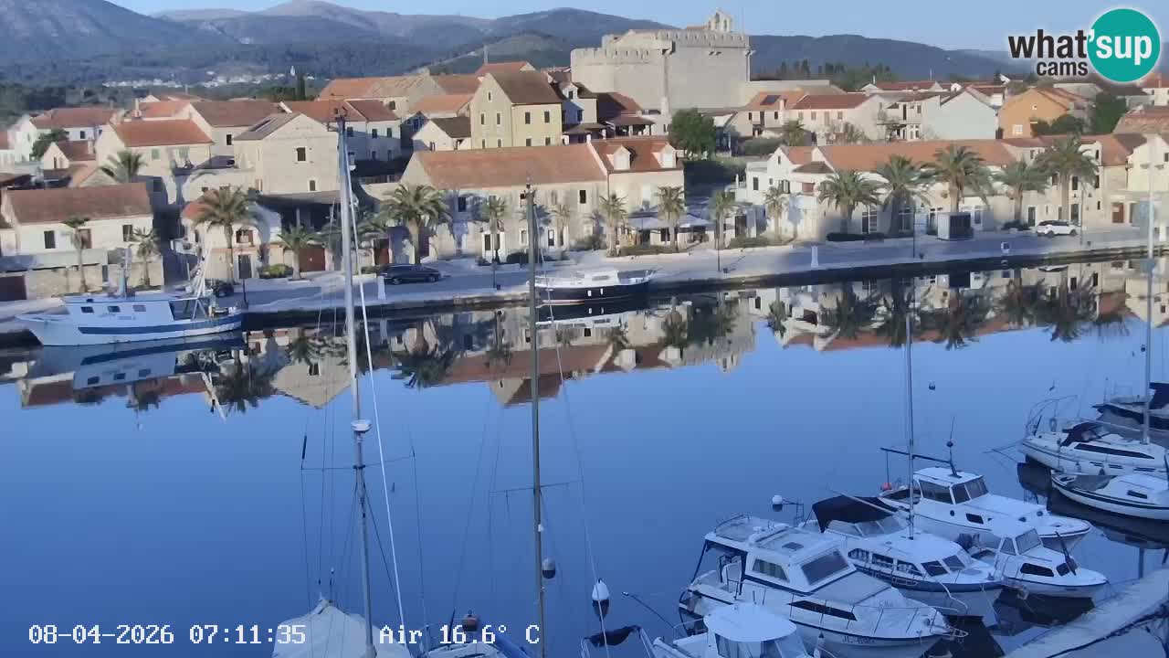 Camera Hvar Vrboska marina | isla de Hvar | Dalmacia