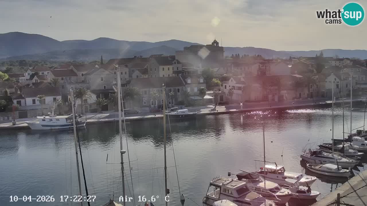 Camera Hvar Vrboska marina | isla de Hvar | Dalmacia