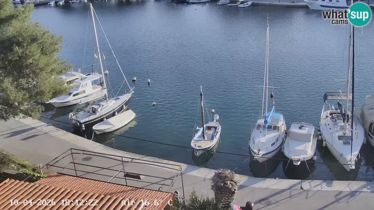 Camera Hvar Vrboska marina | isla de Hvar | Dalmacia