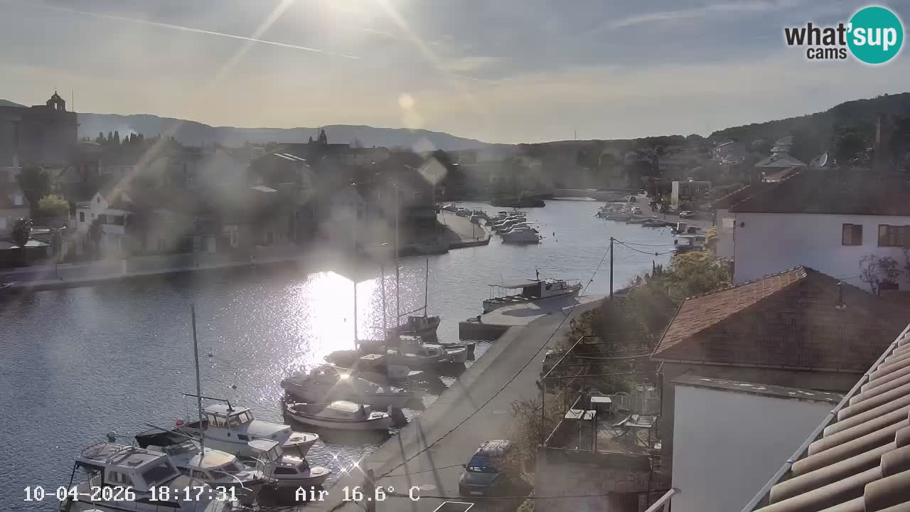 Web kamera Hvar Vrboska marina | otok Hvar | Dalmacija