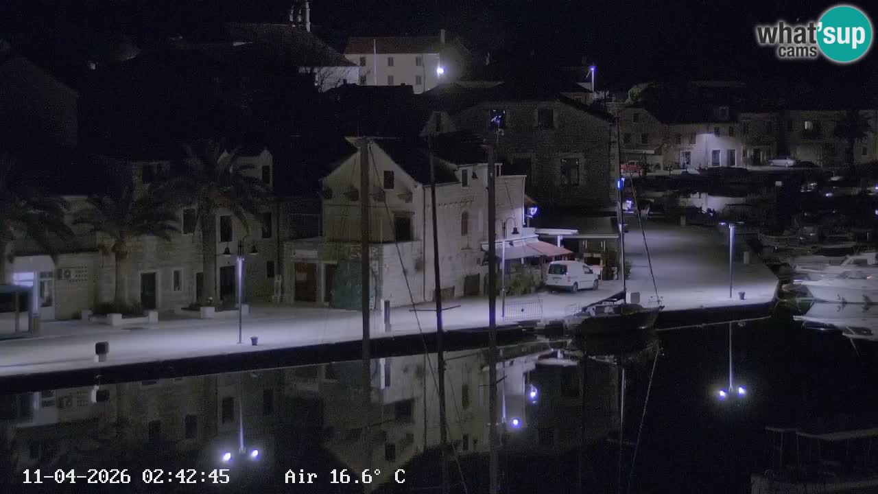 Camera Hvar Vrboska marina | isla de Hvar | Dalmacia