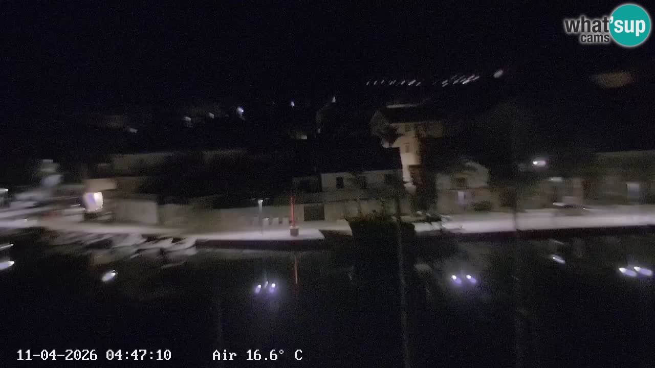 Camera Hvar Vrboska marina | isla de Hvar | Dalmacia