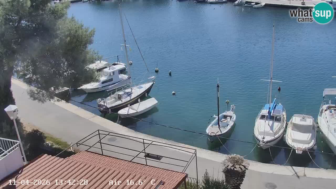 Web kamera Hvar Vrboska marina | otok Hvar | Dalmacija