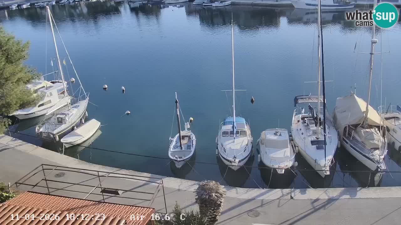Kamera Hvar Vrboska marina | | Dalmacija
