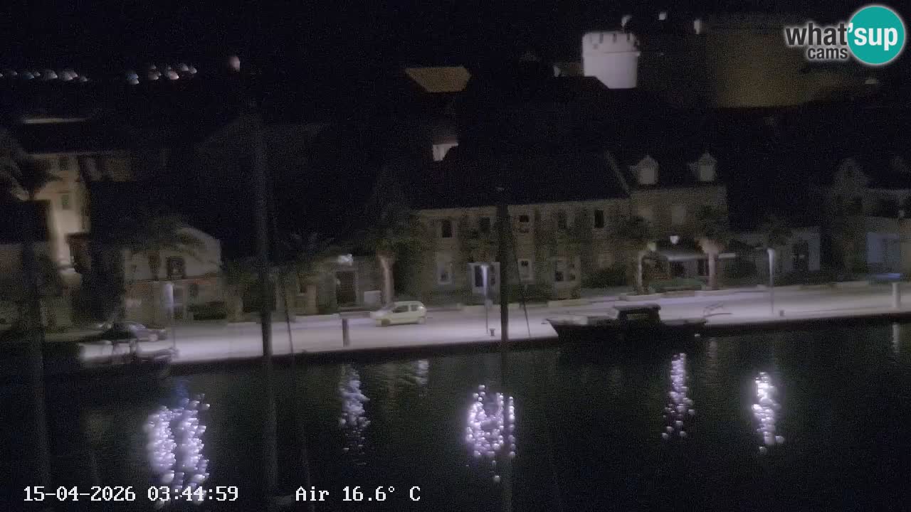 Camera Hvar Vrboska marina | isla de Hvar | Dalmacia