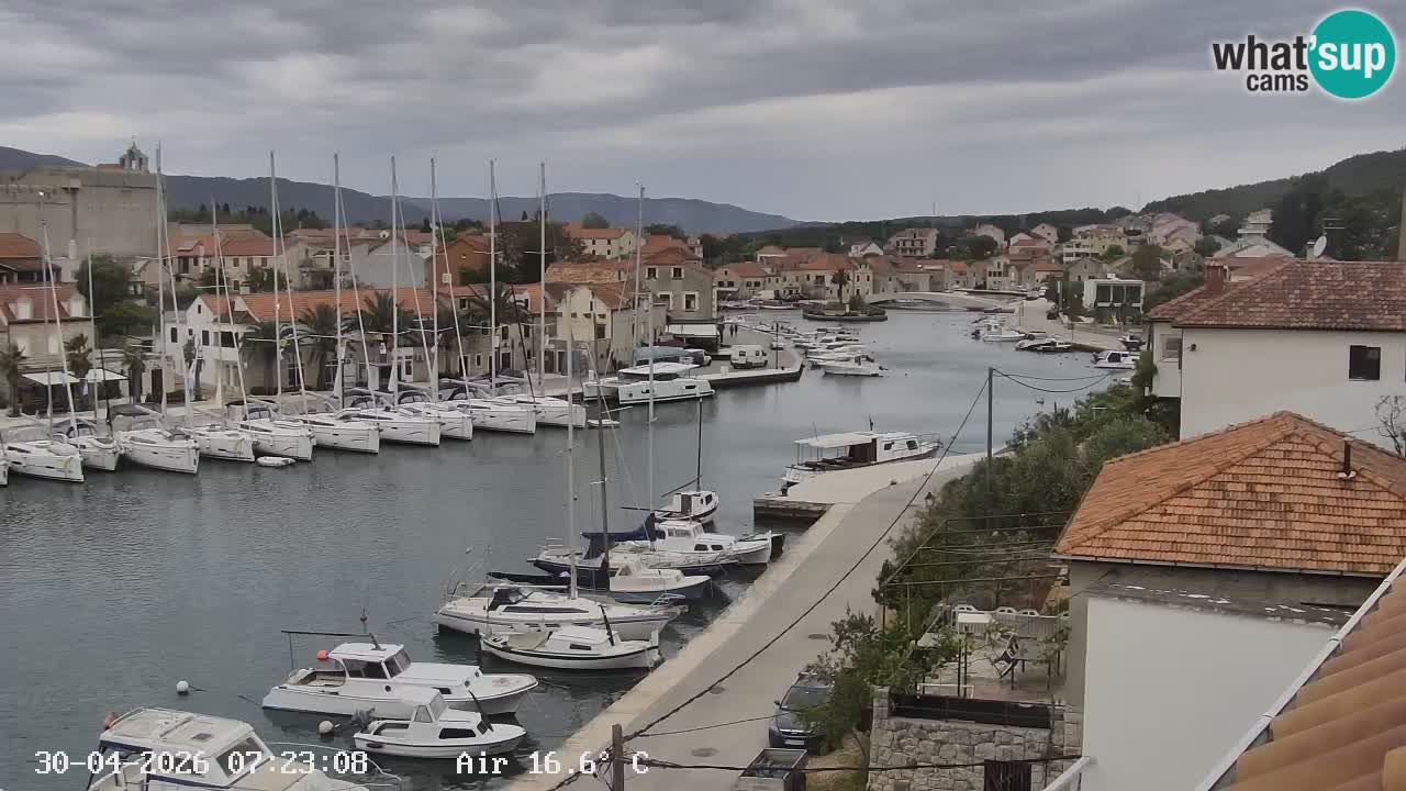 Camera Hvar Vrboska marina | isla de Hvar | Dalmacia