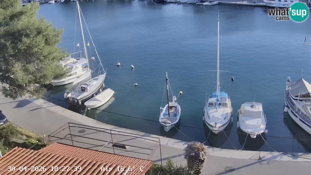 Web kamera Hvar Vrboska marina | otok Hvar | Dalmacija