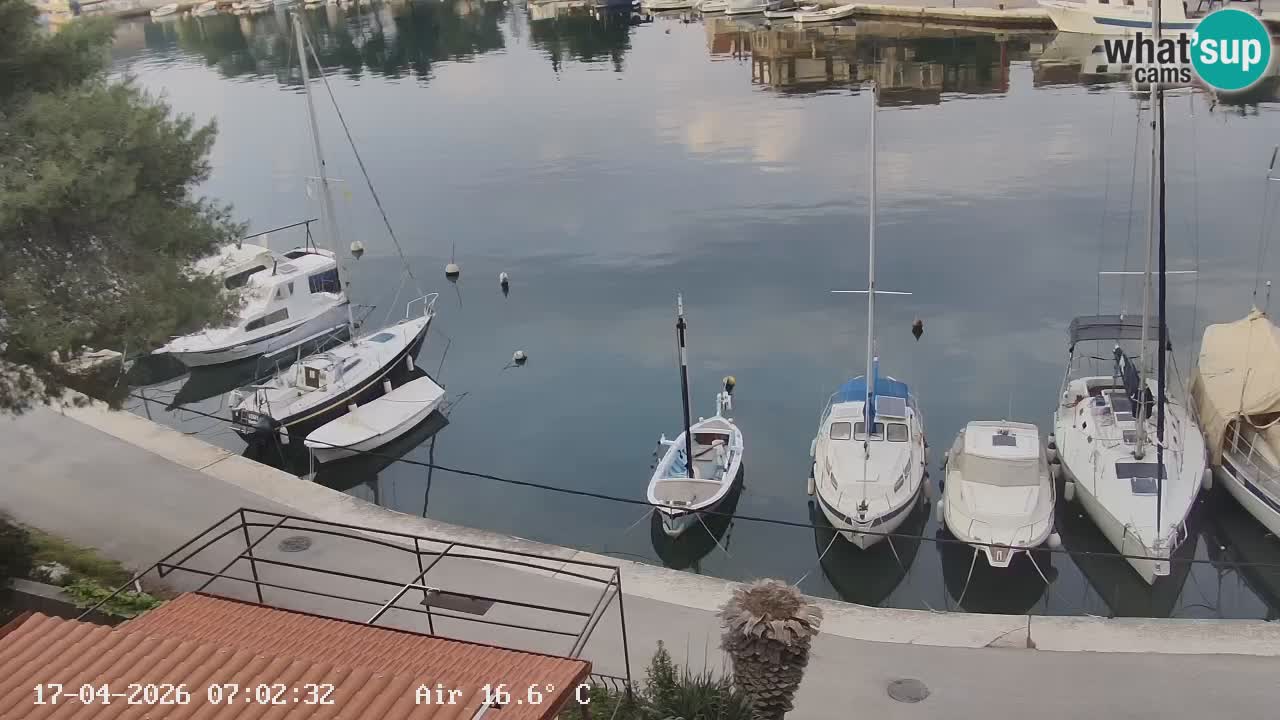 Kamera Hvar Vrboska marina | | Dalmacija