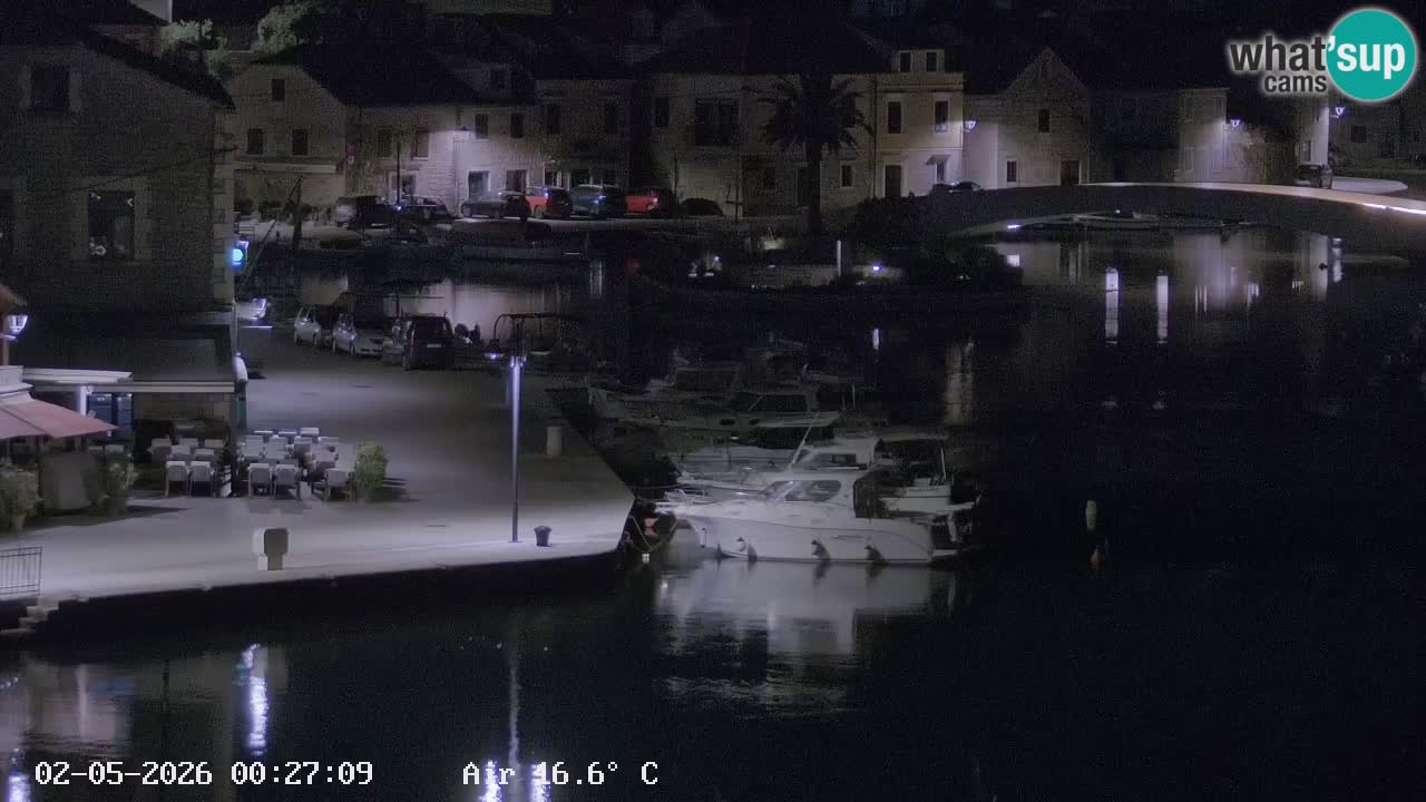 Camera Hvar Vrboska marina | isla de Hvar | Dalmacia