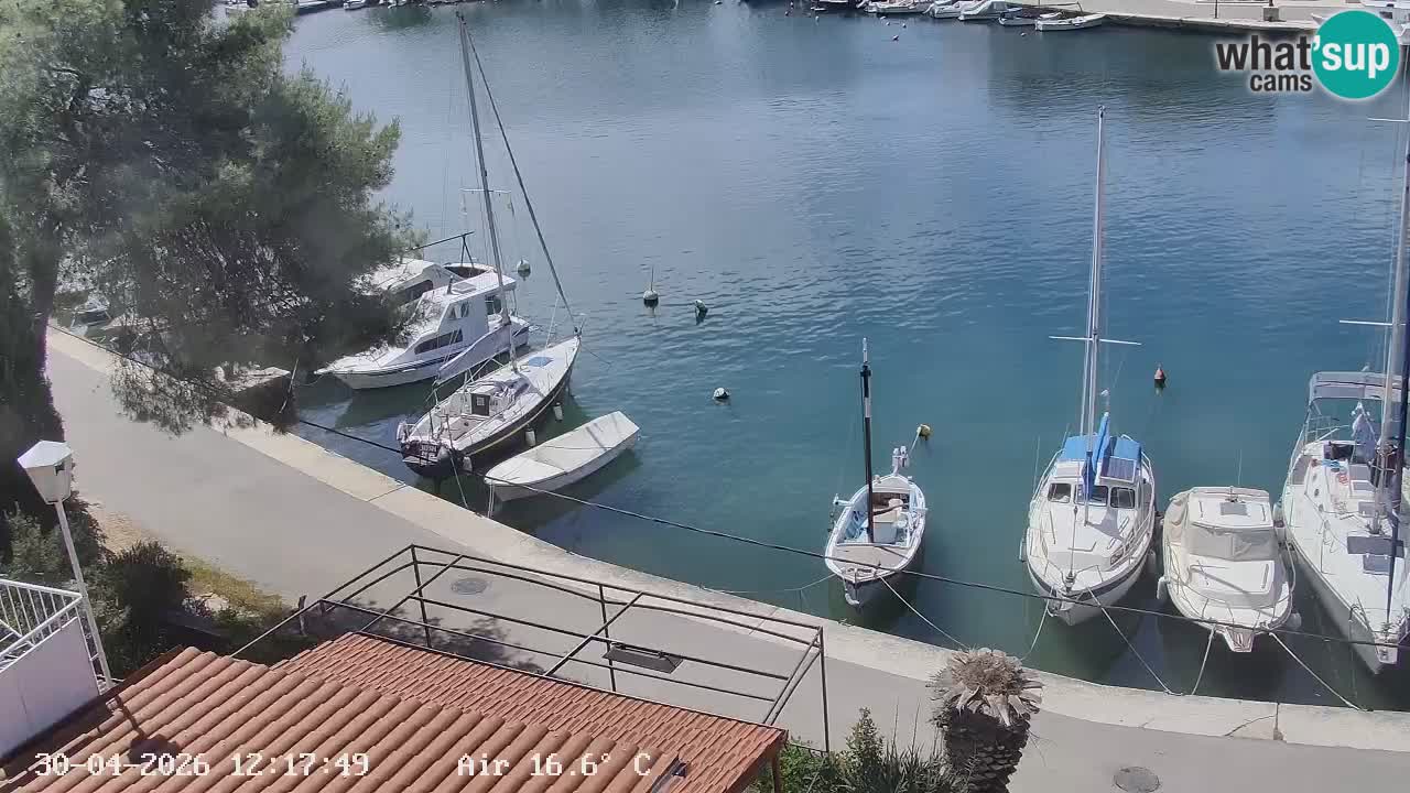 Kamera Hvar Vrboska marina | | Dalmacija