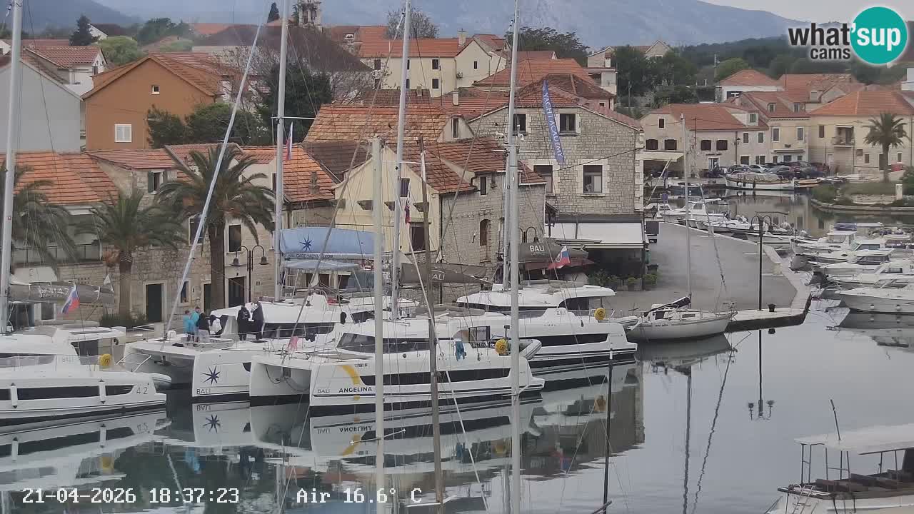 Livecam Vrboska marina | Hvar island | Dalmatia