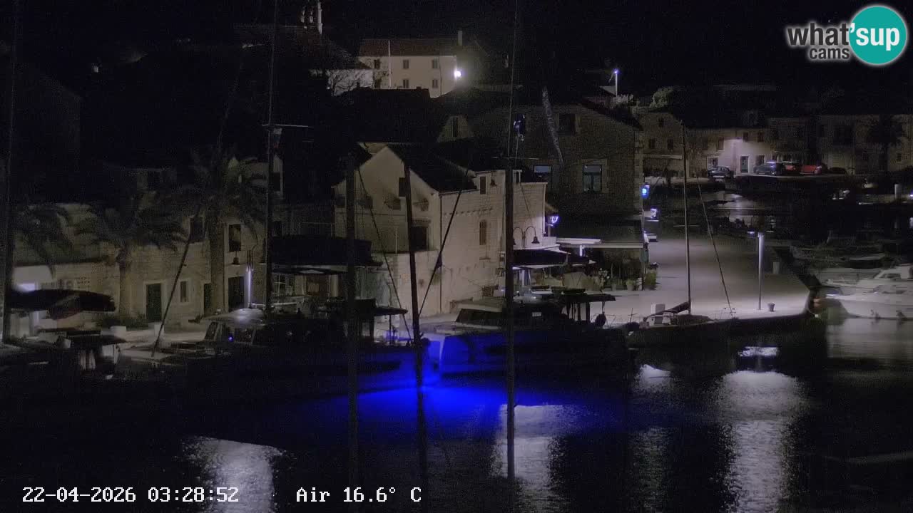 Kamera Hvar Vrboska marina | | Dalmacija