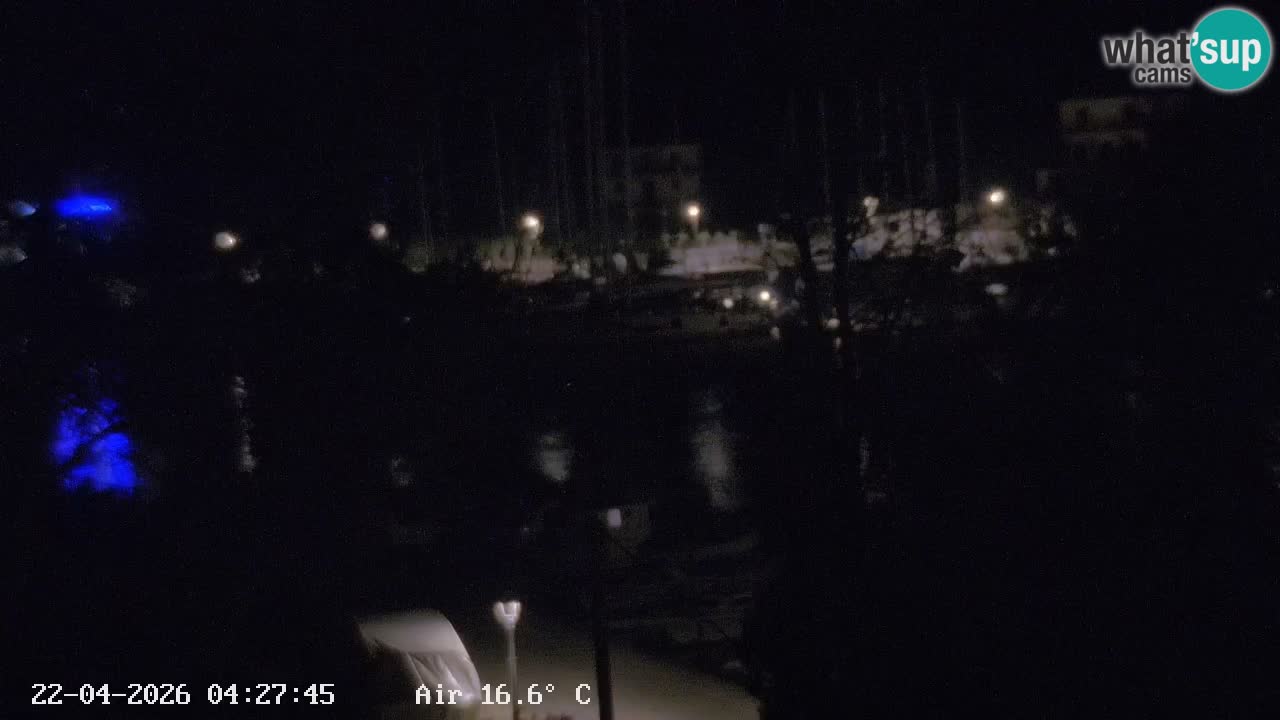 Kamera Hvar Vrboska marina | | Dalmacija