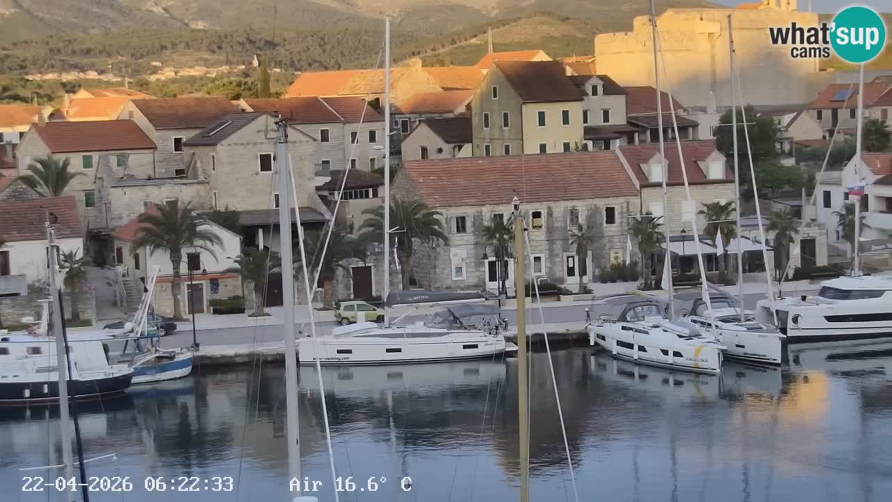 Camera Hvar Vrboska marina | isla de Hvar | Dalmacia