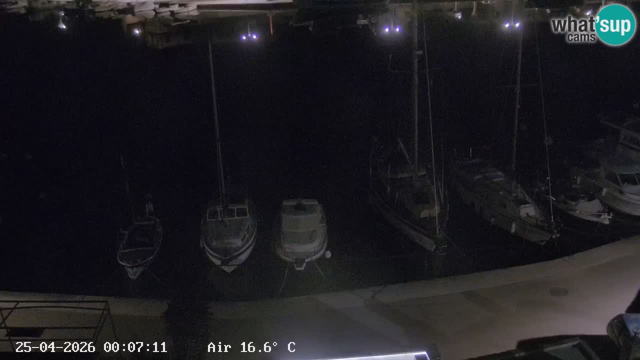 Camera Hvar Vrboska marina | isla de Hvar | Dalmacia