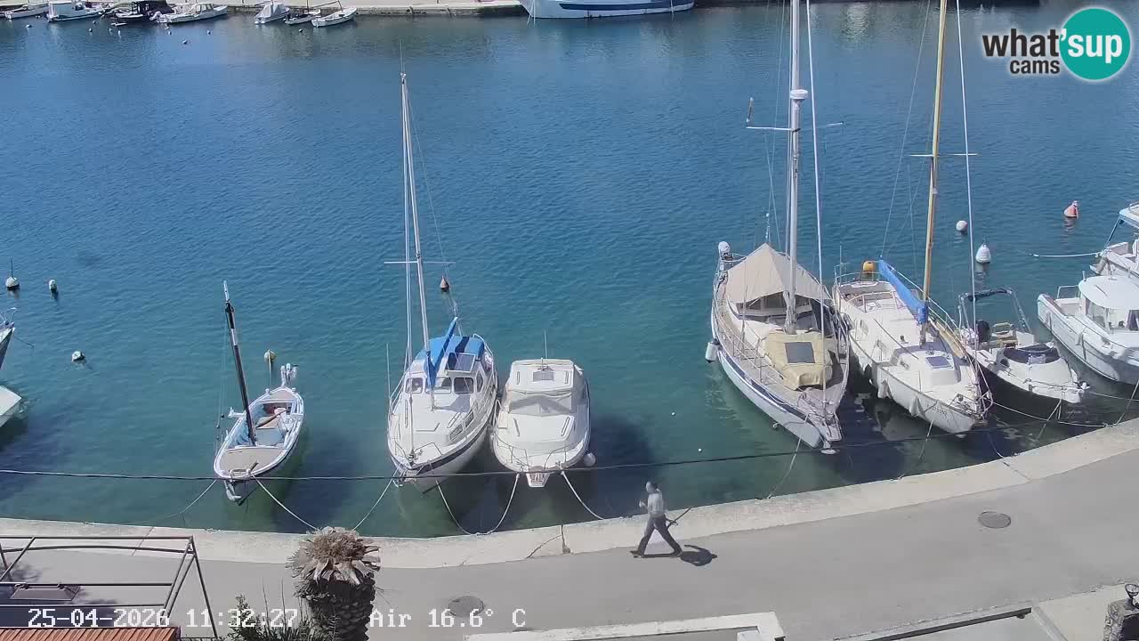 Kamera Hvar Vrboska marina | | Dalmacija