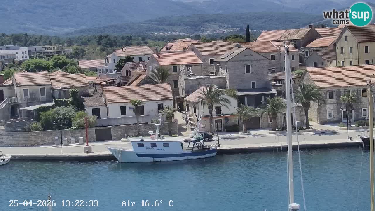 Livecam Vrboska marina | Hvar island | Dalmatia