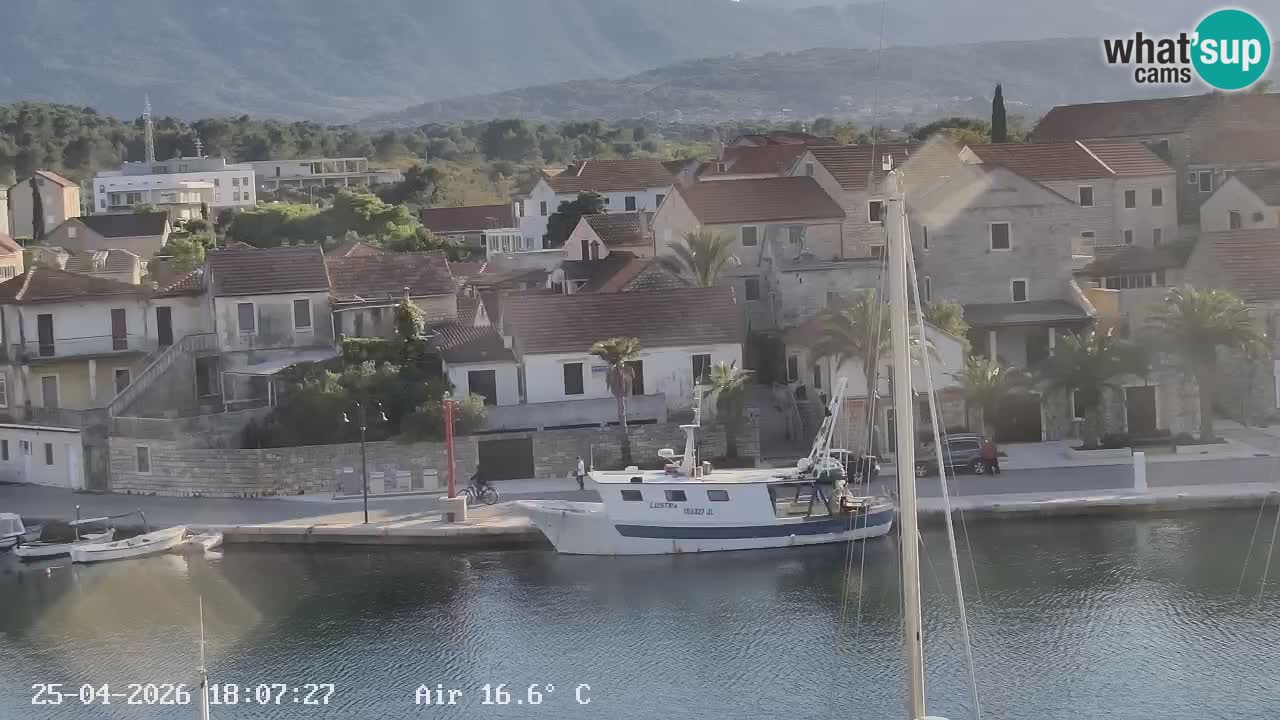 Livecam Vrboska marina | Hvar island | Dalmatia