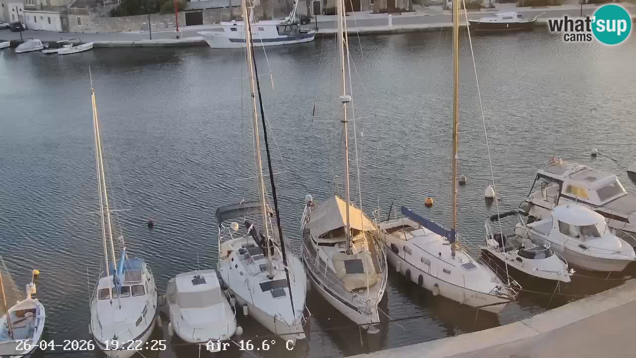 Web kamera Hvar Vrboska marina | otok Hvar | Dalmacija