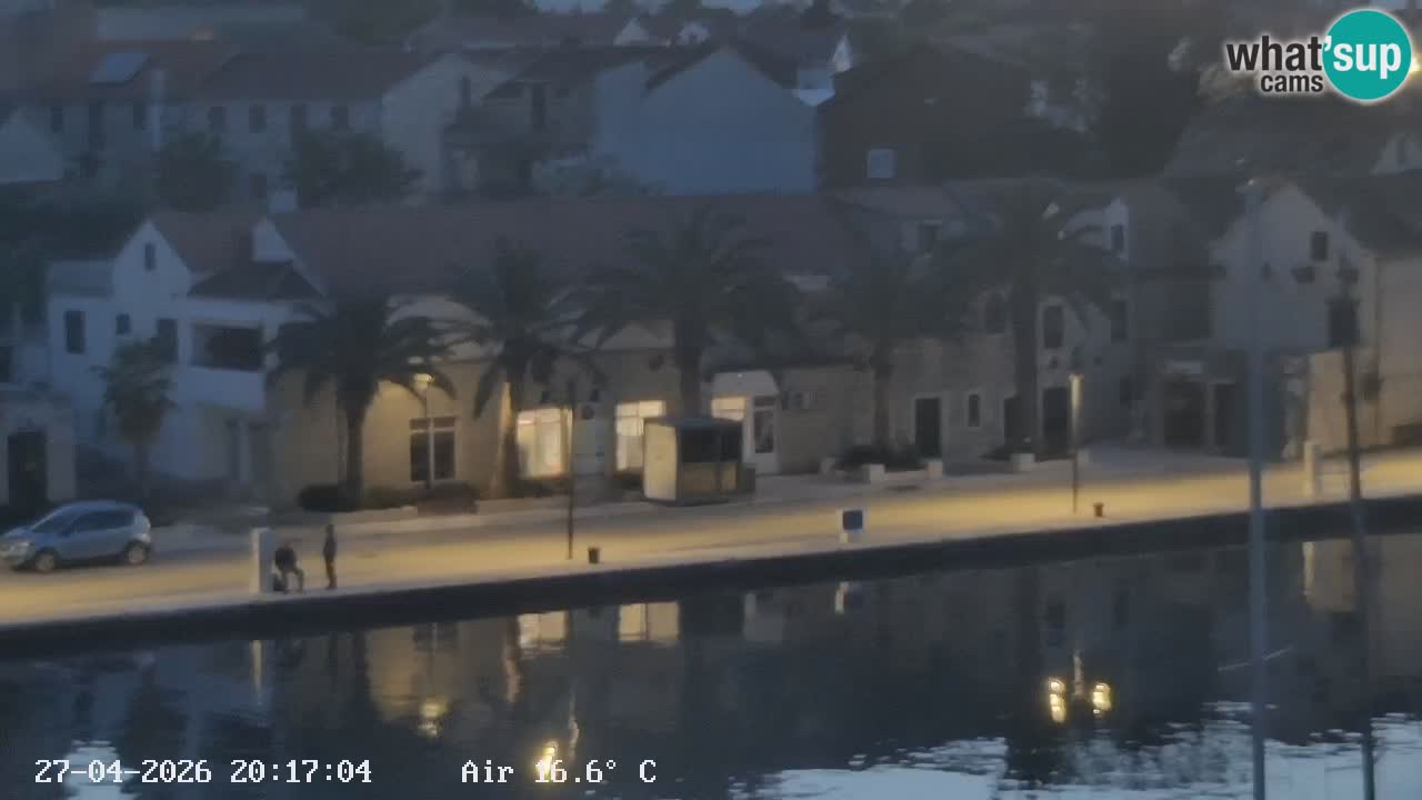 Kamera Hvar Vrboska marina | | Dalmacija