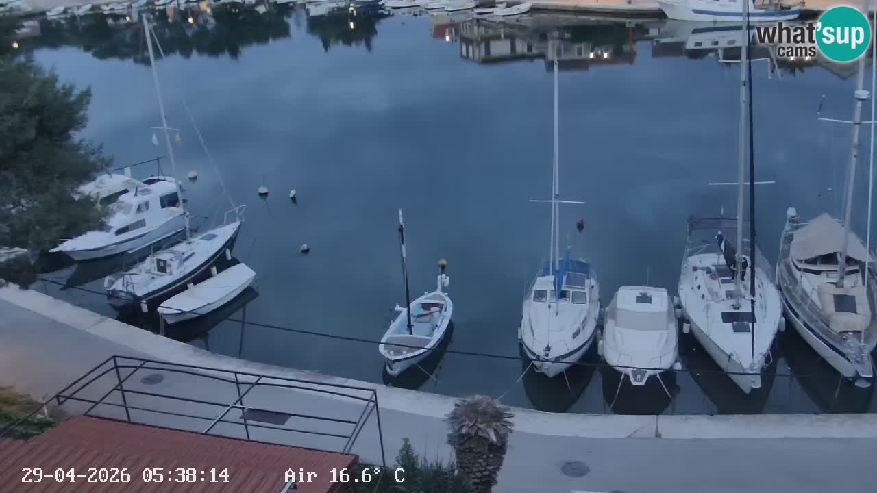 Web kamera Hvar Vrboska marina | otok Hvar | Dalmacija