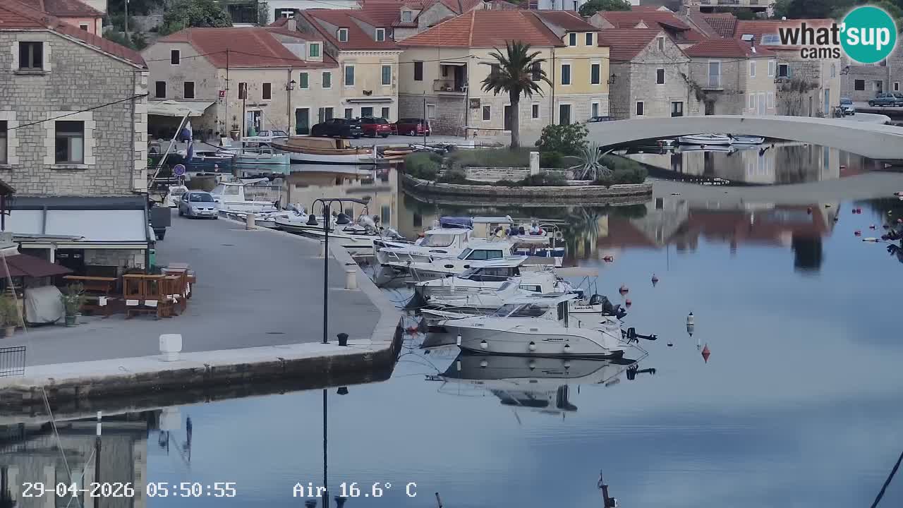 Camera Hvar Vrboska marina | isla de Hvar | Dalmacia