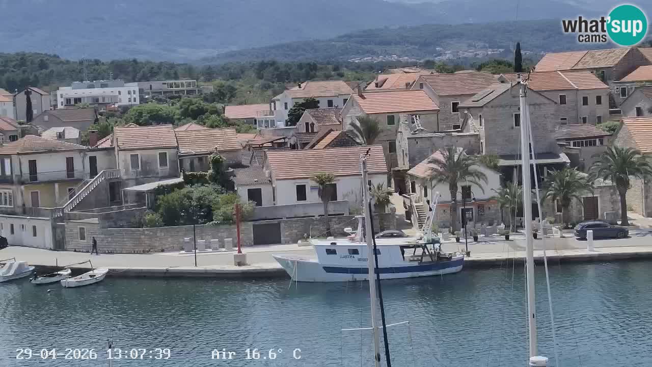 Livecam Vrboska marina | Hvar island | Dalmatia